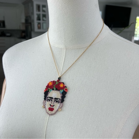 Frida Kahlo Necklace - Picture 4 of 10
